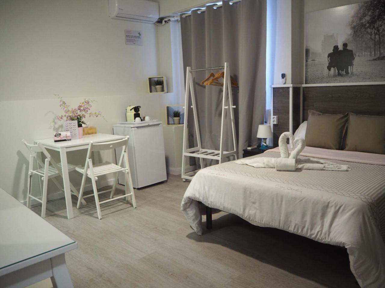Valencia Suits You Centro Historico, Establecimiento Automatizado-Fast Auto Check In&Out, Solo Para Adultos-Adults Only Exterior foto